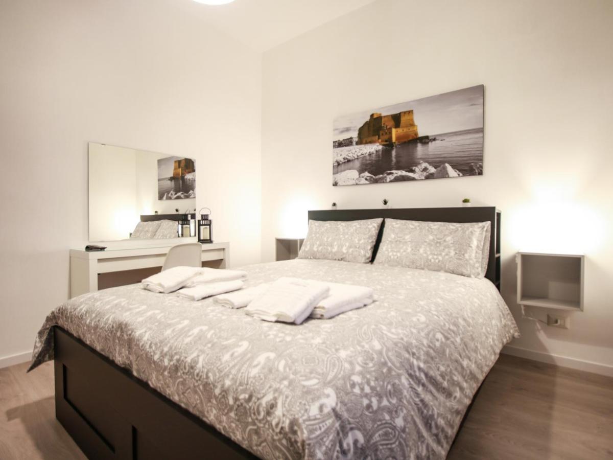 Chilometrozero Luxury Apartment Napoli Eksteriør billede